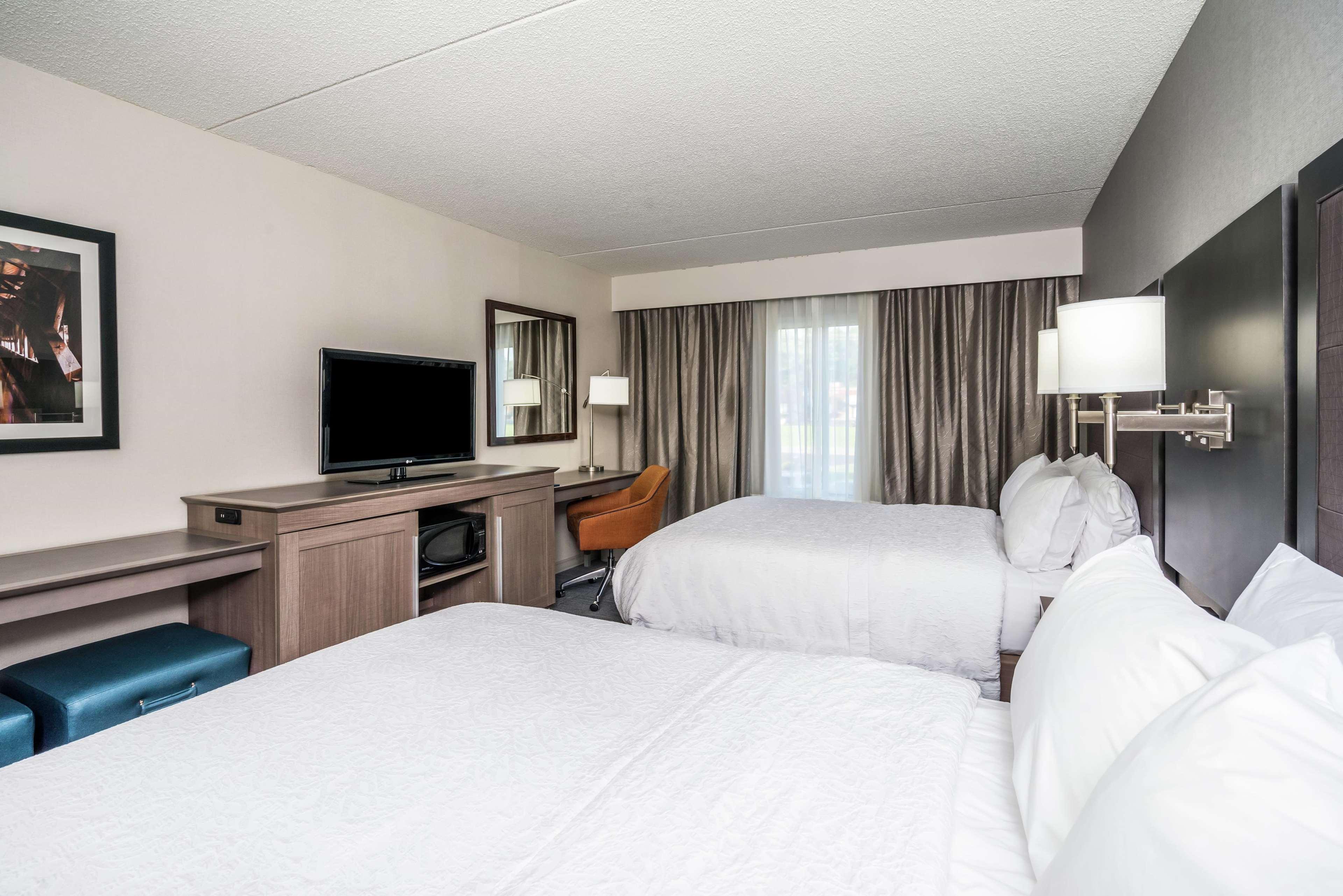 Hampton Inn Clifton Park Eksteriør billede