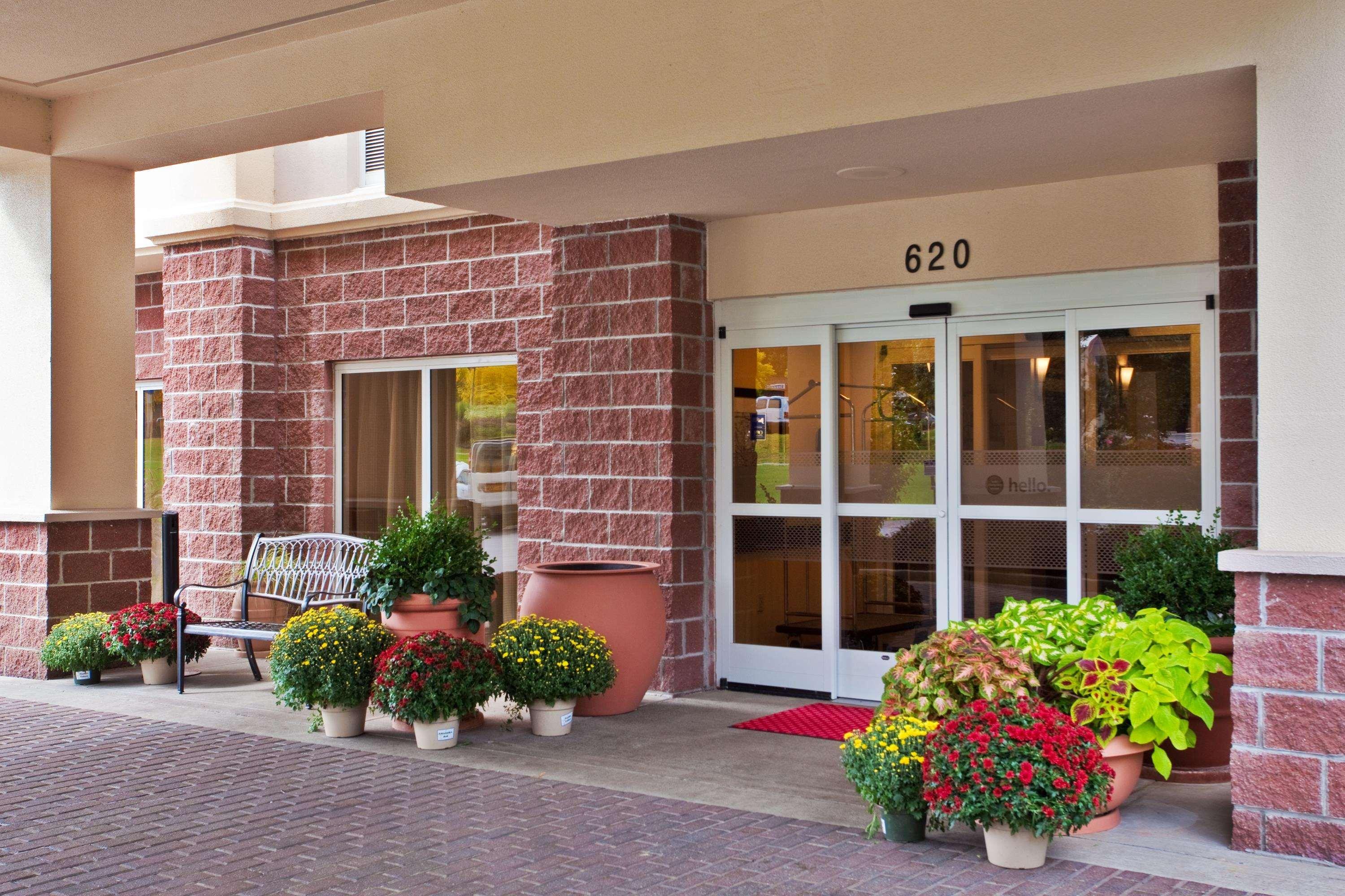 Hampton Inn Clifton Park Eksteriør billede