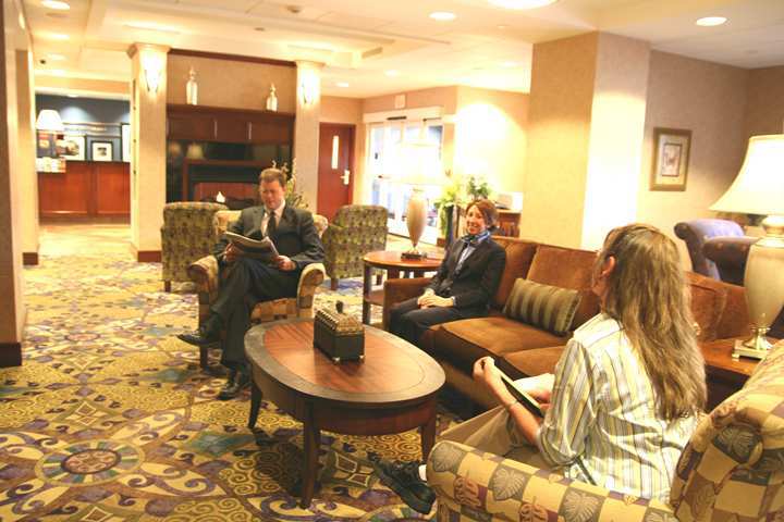 Hampton Inn Clifton Park Interiør billede